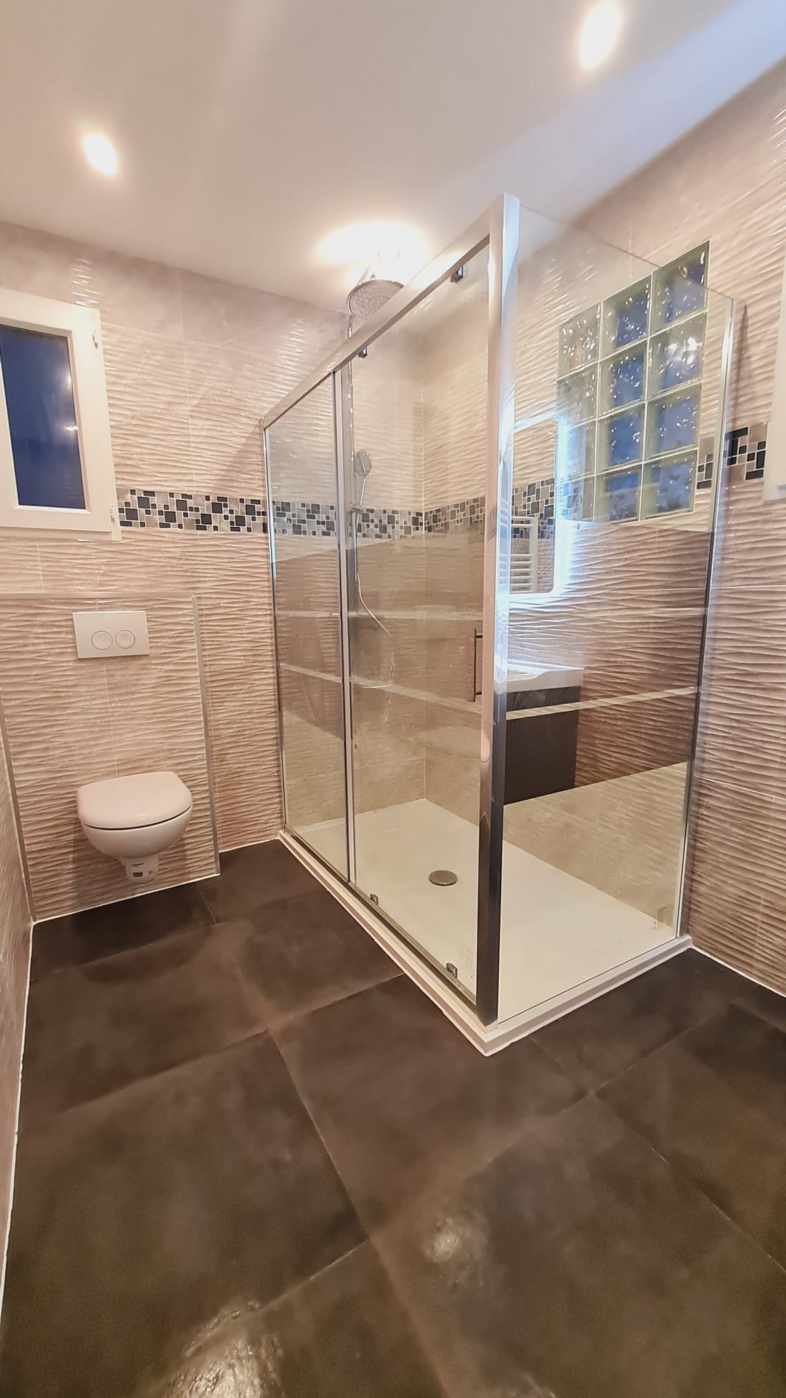 Après rénovation de salle de bain